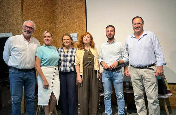 ADELQUIVIR participa en la Mesa Redonda «PEREGRINAS DEL SIGLO XXI: Retos y Vivencias en El Camino”, celebrada en Las Cabezas de San Juan