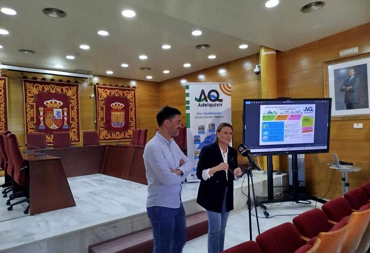 ADELQUIVIR presenta sus nuevas bases reguladoras de ayudas LEADER ante empresarios y emprendedores del territorio de Lebrija y Las Cabezas de San Juan