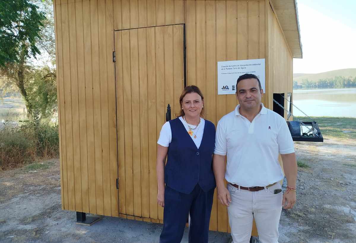 ADELQUIVIR comprueba las inversiones realizadas en el Observatorio Ornitológico en el Pantano Torre del Águila