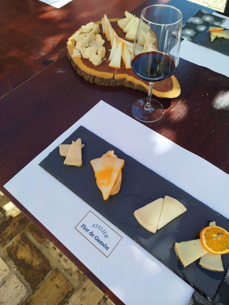 ADELQUIVIR organiza un FAM TRIP por los municipios de Utrera, El Coronil, El Palmar de Troya y Los Molares 18 cata de quesos adelquivir