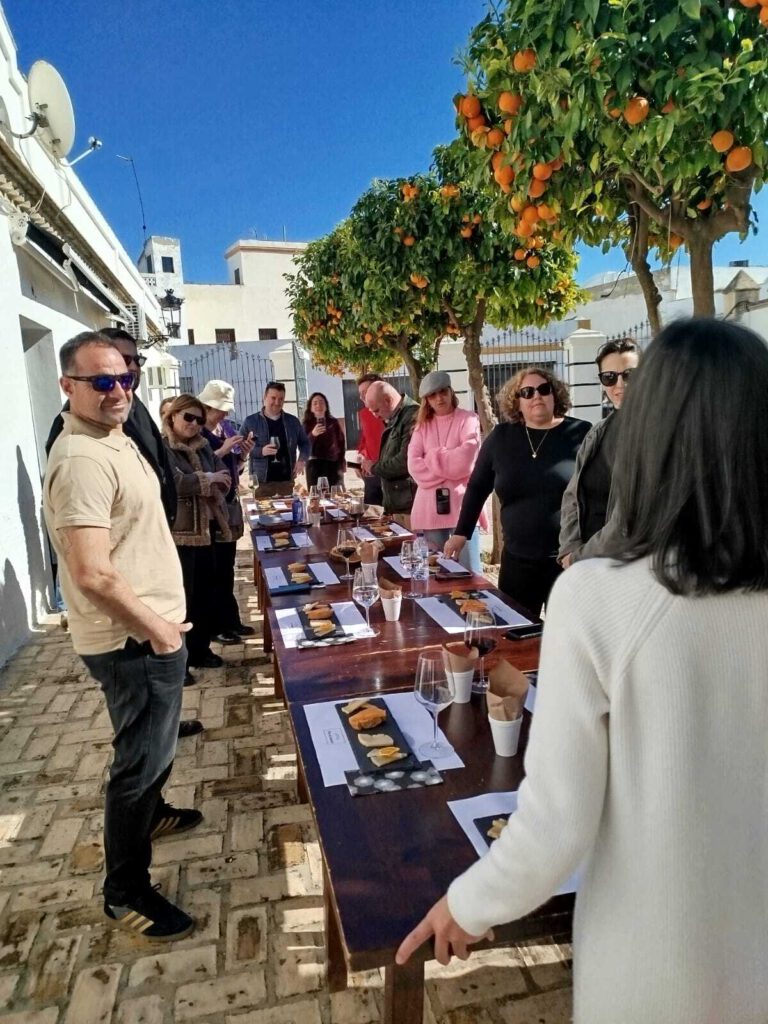 ADELQUIVIR organiza un FAM TRIP por los municipios de Utrera, El Coronil, El Palmar de Troya y Los Molares 2 grupo cata adelquivir