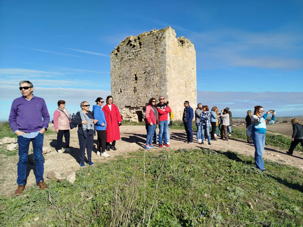 Celebración de las Jornadas de Turismo, Ruta Turística y Promoción Gastronómica de El Palmar de Troya, en el marco del Proyecto Rutas Turísticas y Culturales en las Provincias de Cádiz y Sevilla 8 ruta turistica el palmar de troya adelquivir 2025 007 adelquivir
