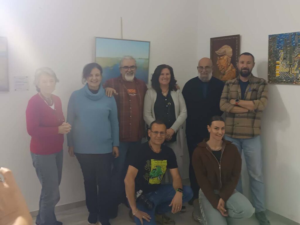 ADELQUIVIR en la inauguración de la Exposición colectiva, propuesta de Gastroarte Sin Fronteras, en El Coronil 2 1 G 1 adelquivir