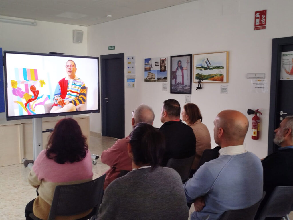 Adelquivir en la inauguración de la exposición itinerante BAJOQUIVIR, que tuvo lugar en la tarde de ayer, en el Centro Cívico de El Palmar de Troya 2 10 03 2026 002 adelquivir