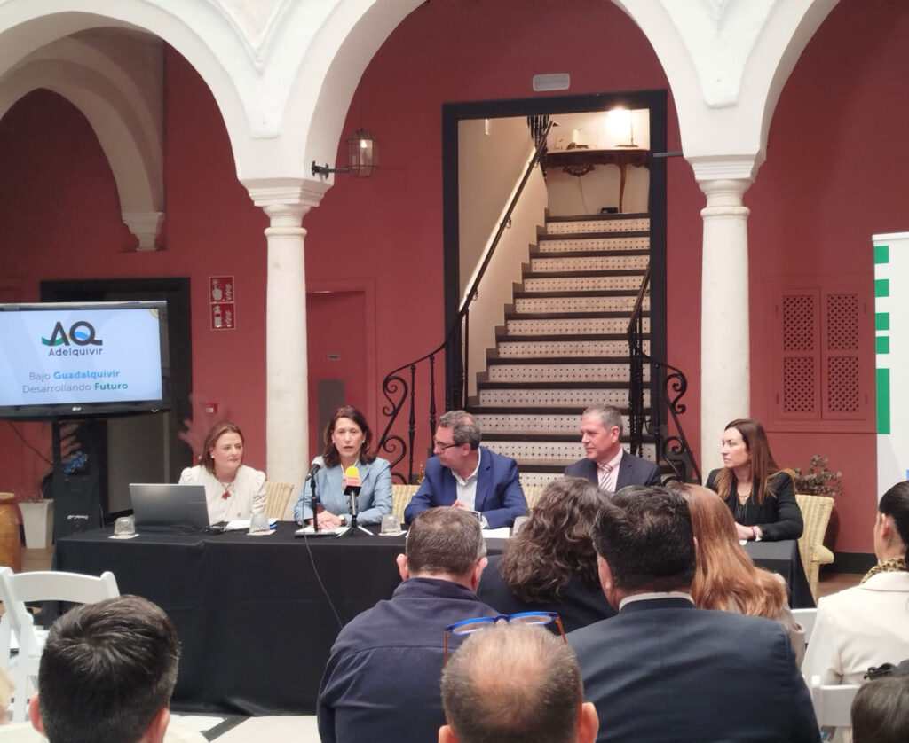 ADELQUIVIR y la Delegación Territorial refuerzan en Utrera el papel del programa LEADER en el desarrollo del Bajo Guadalquivir 2 adelquivir leader 25 03 2026 002 adelquivir