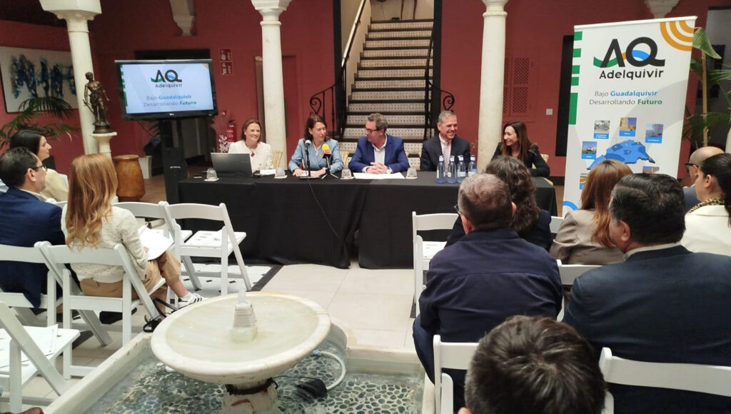 ADELQUIVIR y la Delegación Territorial refuerzan en Utrera el papel del programa LEADER en el desarrollo del Bajo Guadalquivir 3 adelquivir leader 25 03 2026 003 adelquivir