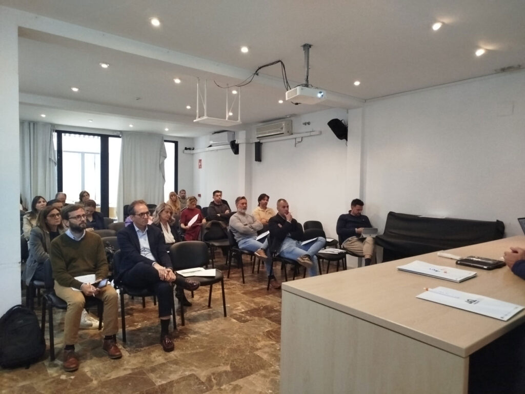 ADELQUIVIR presenta en Los Palacios y Villafranca las nuevas bases reguladoras de las ayudas LEADER ante empresarios y emprendedores del municipio 3 leader adelquivir 26 03 2026 002 adelquivir